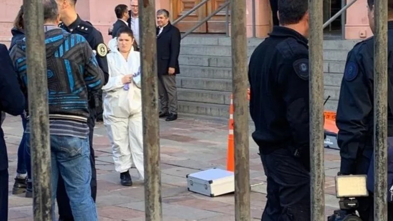 Los posteos macristas del hombre que intentó ingresar armado a Casa Rosada