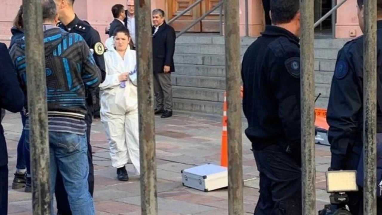 Los posteos macristas del hombre que intentó ingresar armado a Casa Rosada