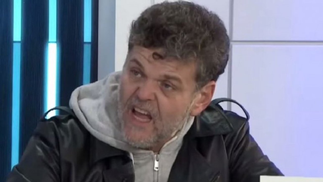 "Zombies de penes negros": el delirante temor de Casero por la vuelta de Cristina