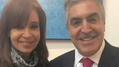 Gregorio Dalbón le aconsejó a Cristina Kirchner que vaya al juicio "divina para las fotos" Gregorio Dalbón le aconsejó a Cristina Kirchner que vaya al juicio "divina para las fotos"