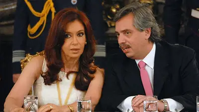 Elecciones 2019: primera encuesta afirma que la fórmula Alberto Fernández-Cristina Kirchner gana en primera vuelta Elecciones 2019: primera encuesta afirma que la fórmula Alberto Fernández-Cristina Kirchner gana en primera vuelta