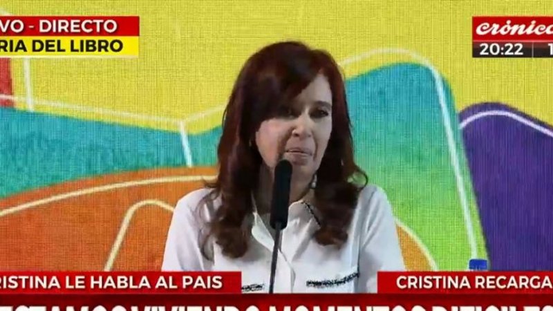 Las desopilantes placas de Crónica TV mientras transcurre el juicio contra Cristina