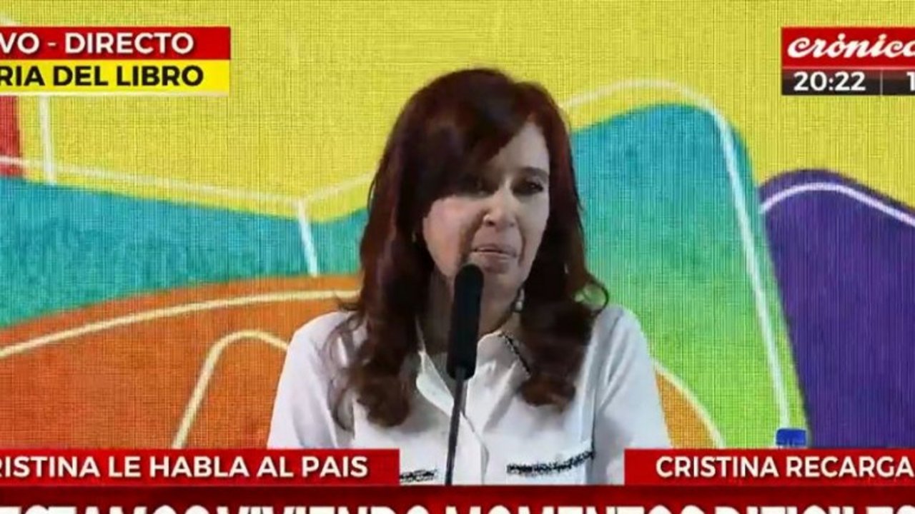 Las desopilantes placas de Crónica TV mientras transcurre el juicio contra Cristina