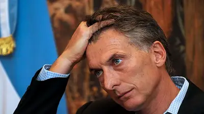 Con Macri, se desplomaron las inversiones extranjeras y se disparó la fuga de capitales Con Macri, se desplomaron las inversiones extranjeras y se disparó la fuga de capitales