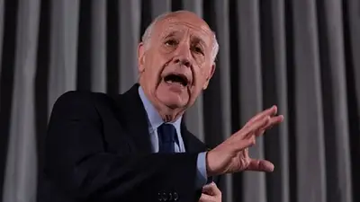 Lavagna ratificó que será candidato a Presidente y se aleja de Alternativa Federal Lavagna ratificó que será candidato a Presidente y se aleja de Alternativa Federal