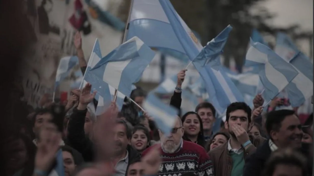 El tatuaje de Cristina Kirchner en la espalda de un militante que se volvió viral