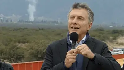Macri: “Para sacar a tanto argentinos de la pobreza, este es el camino” Macri: “Para sacar a tanto argentinos de la pobreza, este es el camino”