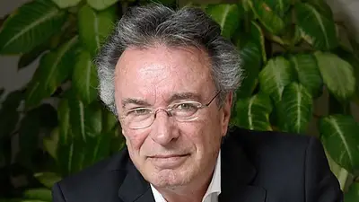 Como Macri, Oscar Martínez culpó al peronismo de la crisis Como Macri, Oscar Martínez culpó al peronismo de la crisis