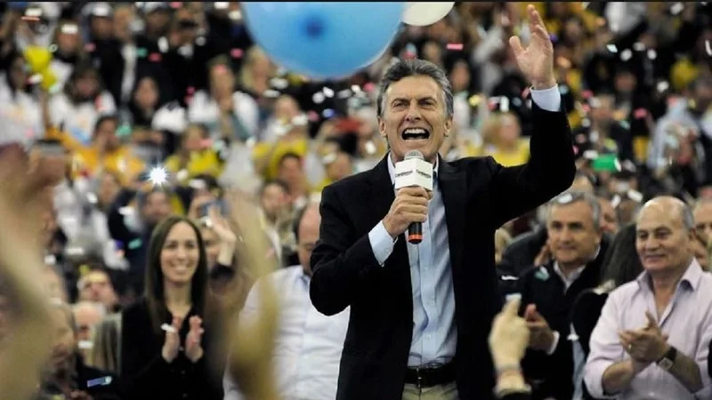 Con Pichetto bajó fuerte el dólar y Macri puede evitar perder en primera vuelta