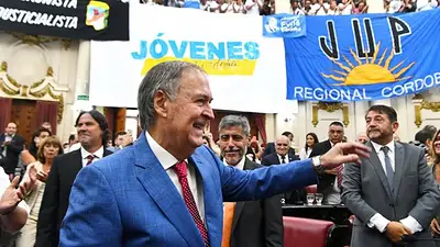 Córdoba define su gobernador en una elección que puede poner en crisis a Cambiemos Córdoba define su gobernador en una elección que puede poner en crisis a Cambiemos