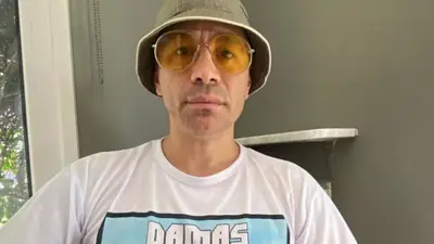 La nueva canción de Pablo Lescano en cuarentena que es furor en redes La nueva canción de Pablo Lescano en cuarentena que es furor en redes
