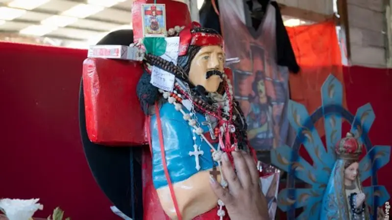 Insólito: saquean santuarios del Gauchito Gil para tener cigarrillos