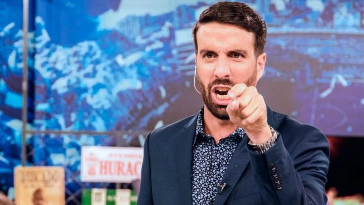 "Hay que bancársela": el mal momento de Flavio Azzaro en Crónica TV