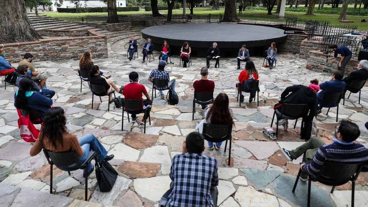 Ingreso universal, la llave al futuro en manos de Alberto