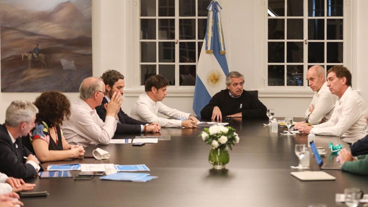 Cumbre entre Alberto Fernández, Axel Kicillof y Horacio Rodríguez Larreta por la cuarentena