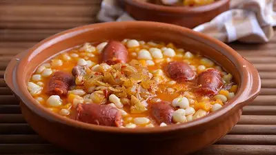 Recetas patrias: Cómo hacer el mejor locro del 9 de julio Recetas patrias: Cómo hacer el mejor locro del 9 de julio
