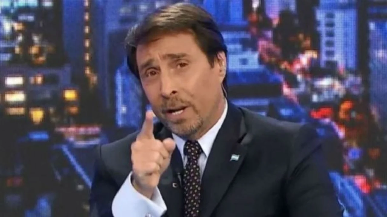 Eduardo Feinmann denunció que Marcos Peña lo espió y sorprendió a Jonatan Viale