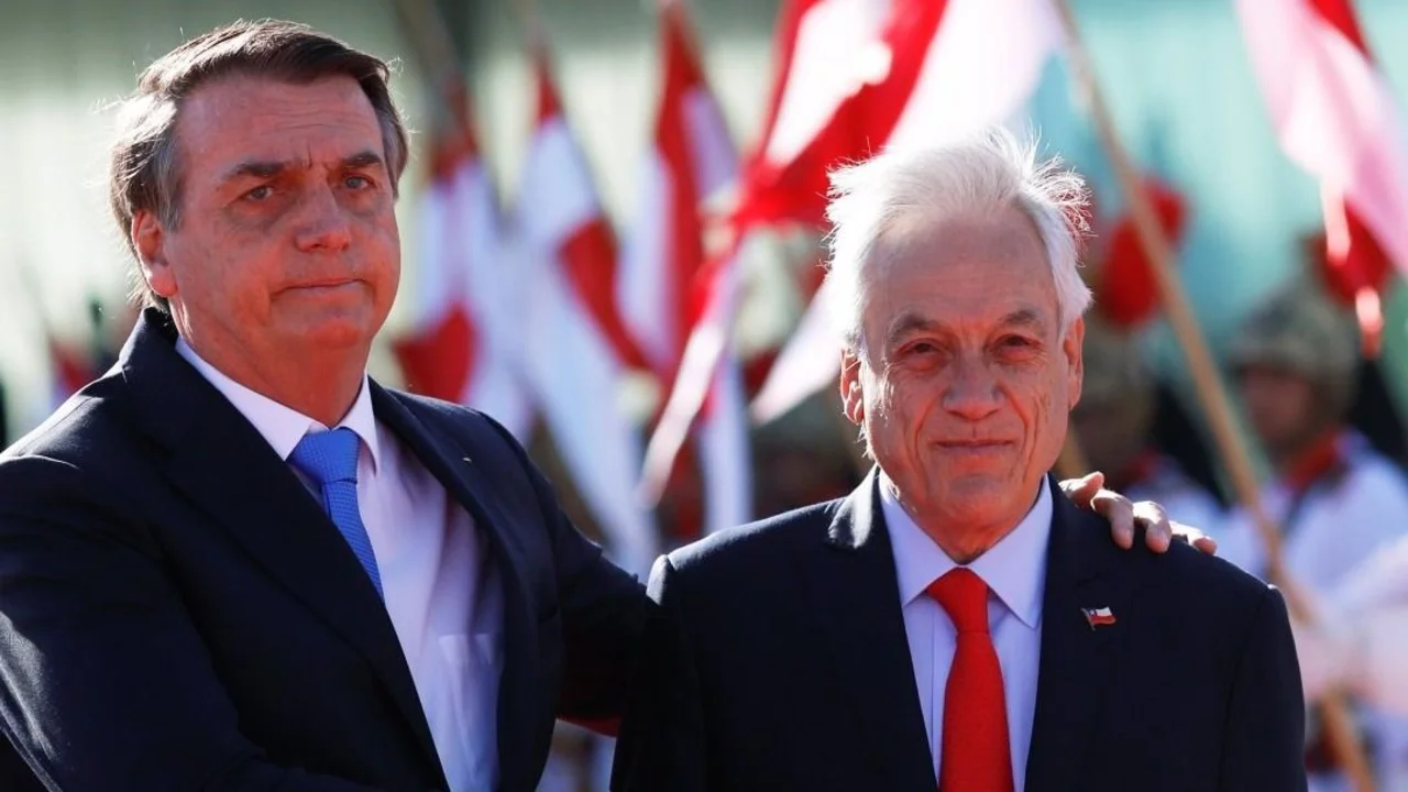 Piñera, presidente de Chile, con su par de Brasil, Jair Bolsonaro. El partido del empresario sufrió una dura derrota en las elecciones para constituyentes en Chile. 