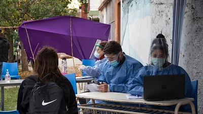 Informe de contagios en CABA al 27 de mayo: la Ciudad sumó 361 nuevos casos y el total es de 6.564 Informe de contagios en CABA al 27 de mayo: la Ciudad sumó 361 nuevos casos y el total es de 6.564