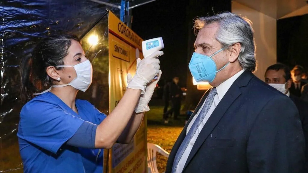 Detectan un caso de coronavirus en Toyota, la fábrica que ayer visitó Alberto Fernández