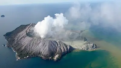 Aseguran que Nueva Zelanda está encima de un "tubo de lava" Aseguran que Nueva Zelanda está encima de un "tubo de lava"