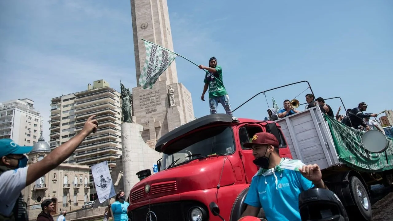 1° de Mayo: en pandemia y con una democracia amenazada