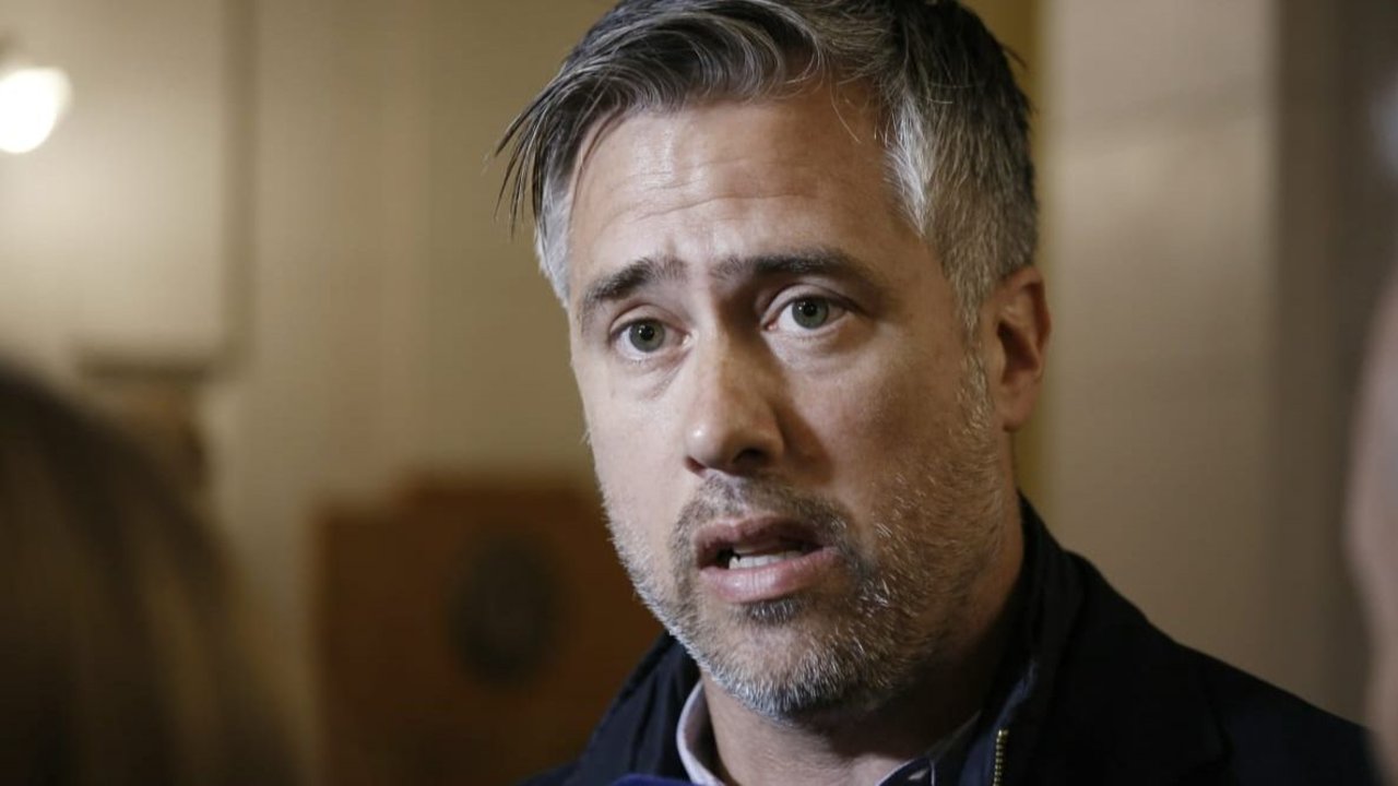 Busatto apuntó contra la judicialización de las clases presenciales: "Es una canallada"