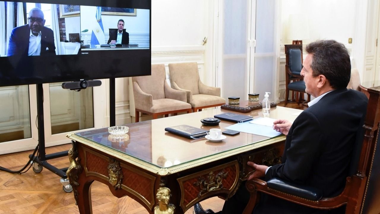 Gregory Meeks, diputado clave de Biden, pidió apoyar a la Argentina ante el FMI