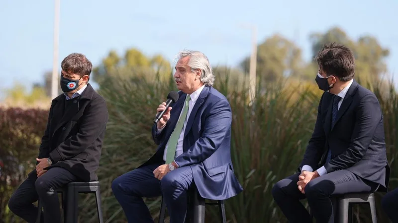 Alberto, Kicillof y Trotta. 