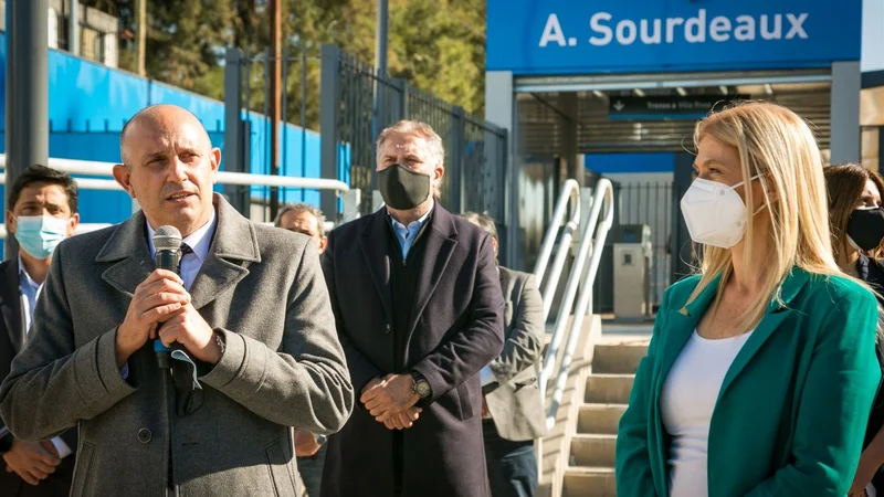 Alexis Guerrera inauguró la renovada estación de Sourdeaux del Belgrano Norte