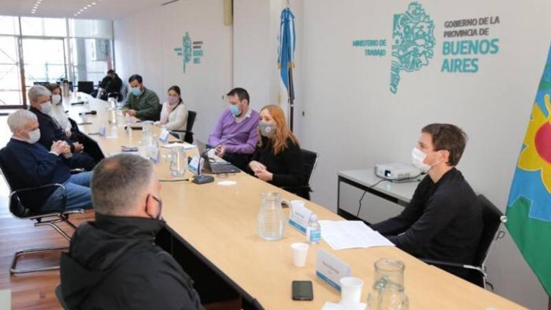 Provincia presentó las medidas productivas a sindicatos industriales