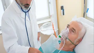 Los pacientes con cáncer tienen más riesgo de padecer COVID-19 grave Los pacientes con cáncer tienen más riesgo de padecer COVID-19 grave
