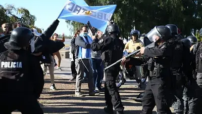 Rosario, marcha anticuarentena, coronavirus, Santa Fe, represión Rosario, marcha anticuarentena, coronavirus, Santa Fe, represión