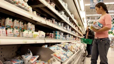 Acuerdo con empresas lácteas para aumentar productos en Precios Cuidados