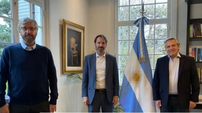 Alberto Fernández, con los directivos de Pfizer Argentina