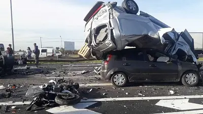 Un muerto y siete heridos en un choque múltiple en Panamericana Un muerto y siete heridos en un choque múltiple en Panamericana