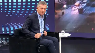 Clases presenciales: Macri quiso pegarle a Kicillof pero quedó en offside Clases presenciales: Macri quiso pegarle a Kicillof pero quedó en offside