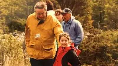 El emotivo posteo de Florencia Kirchner recordando a Néstor: "Caminaba detrás de mí" El emotivo posteo de Florencia Kirchner recordando a Néstor: "Caminaba detrás de mí"