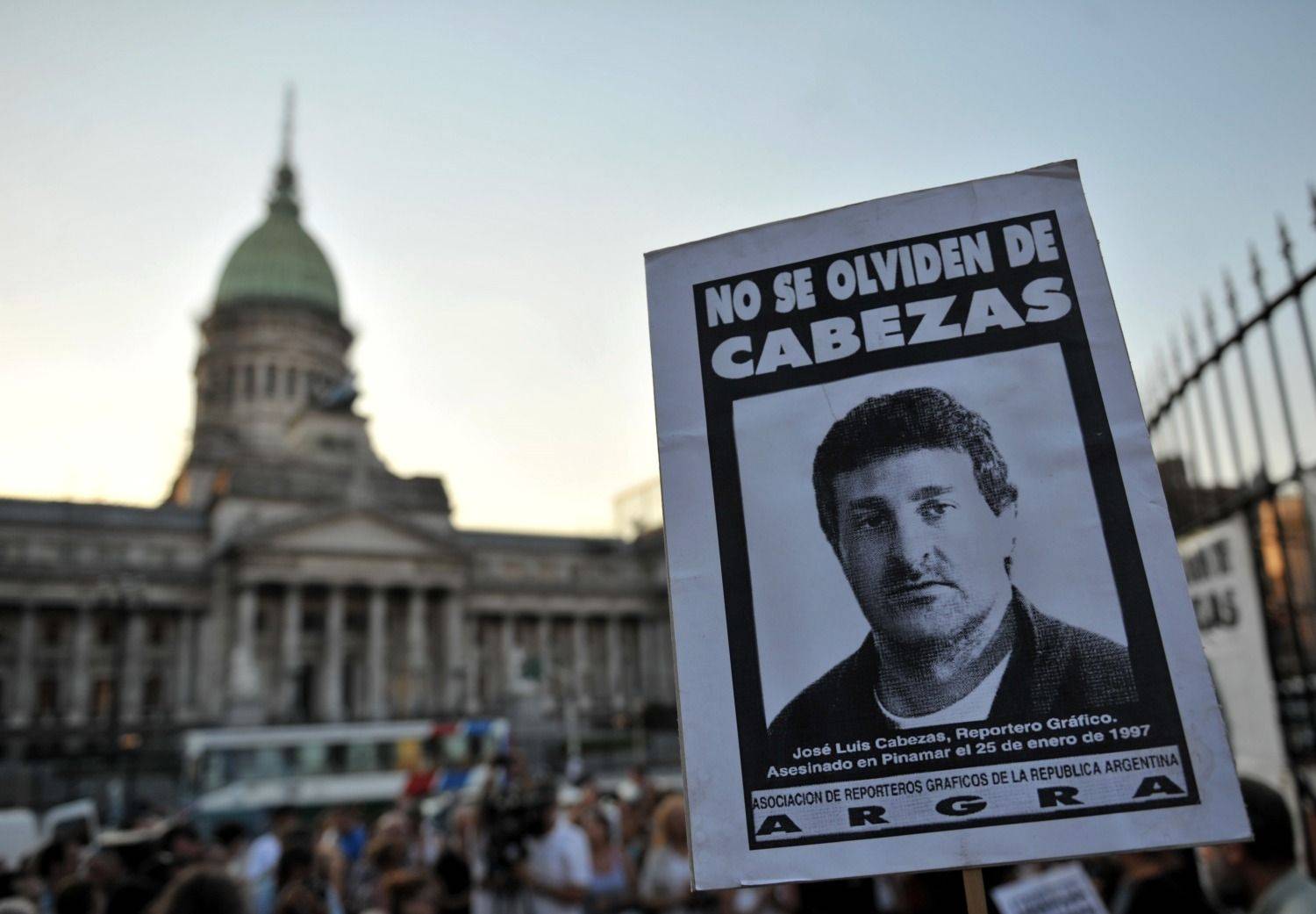 Aprobaron el cambio de nombre del tramo de una calle para homenajear a José Luis Cabezas