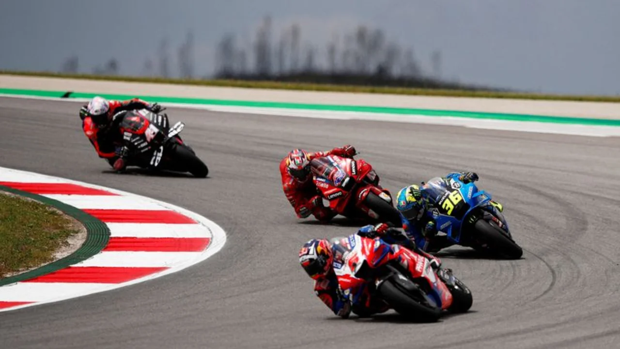 Dorna Sports comunica a Suzuki que no puede abandonar unilateralmente la MotoGP