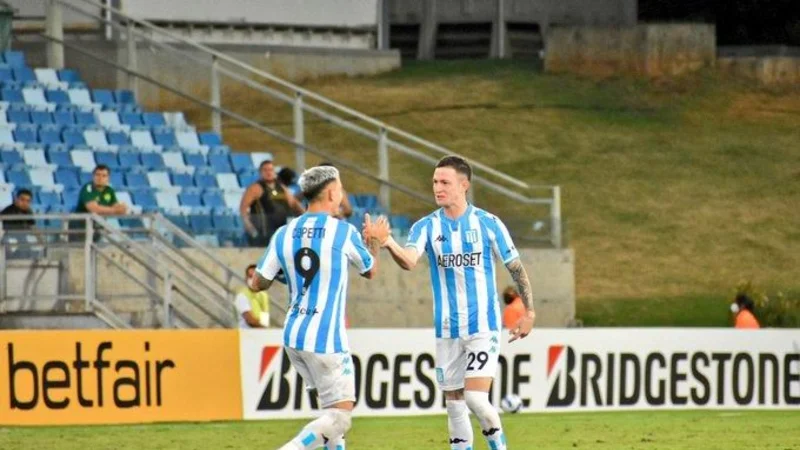 Racing venció a Cuiabá en Brasil y quedó como puntero junto a Melgar
