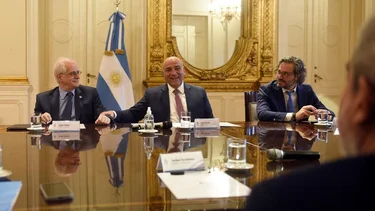 Manzur: "A los funcionarios del Ejecutivo los define el Presidente"
