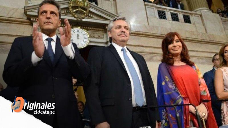 Massa se vistió de bombero en el Frente de Todos y en Diputados