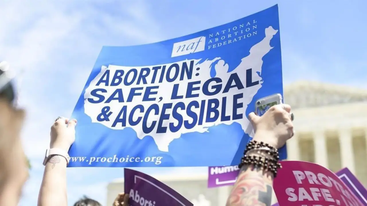 Canadá ofrecerá abortos a estadounidenses si la Corte anula Roe vs. Wade