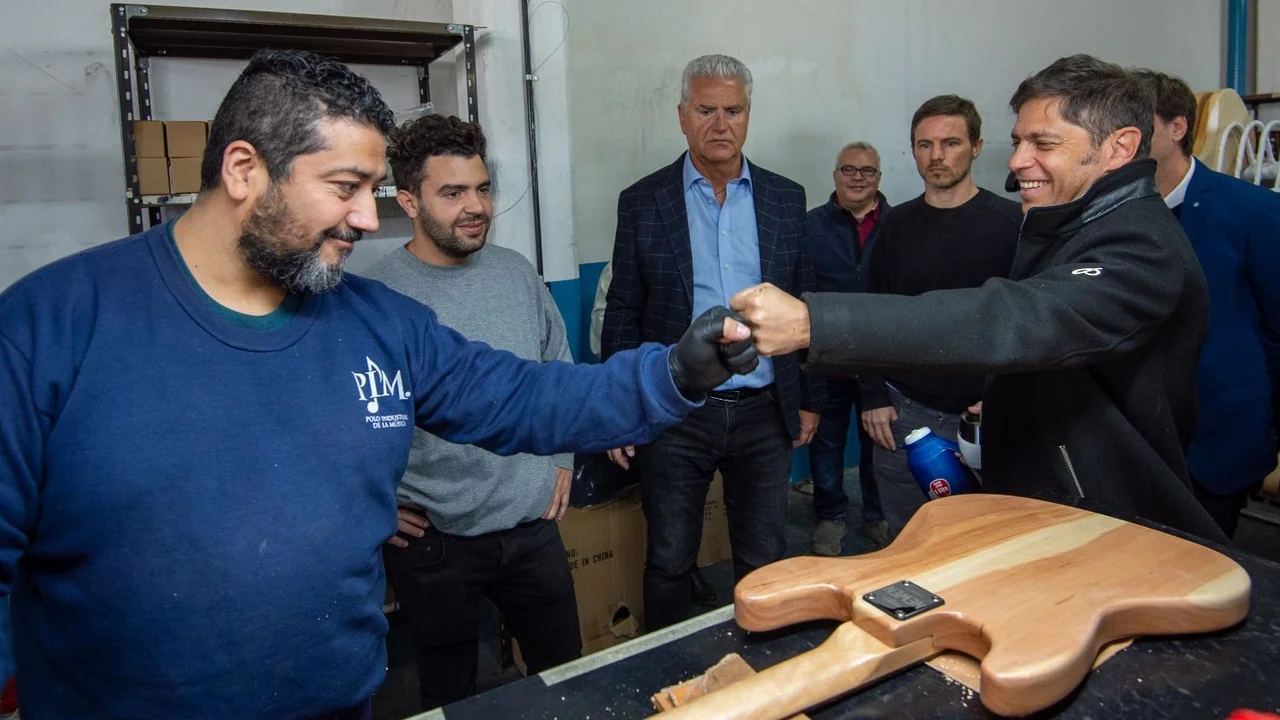 En medio de la crisis, Kicillof visita empresas nacionales para sustituir importaciones