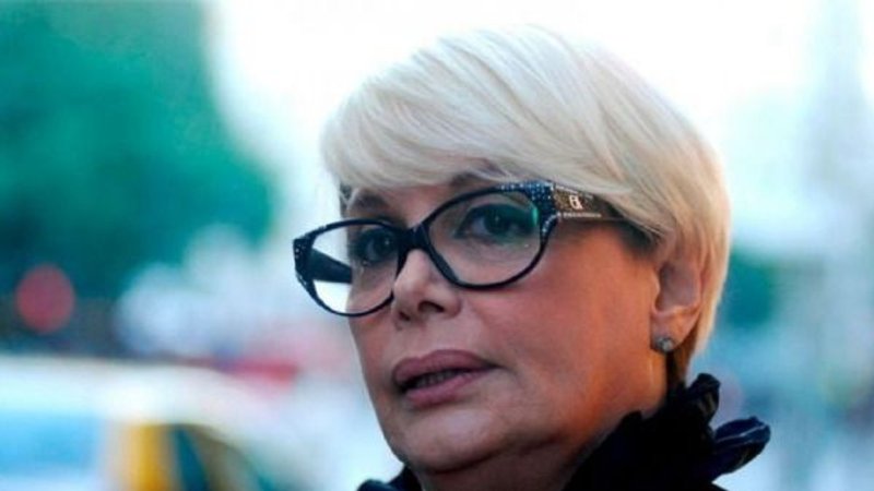  Carmen Barbieri.