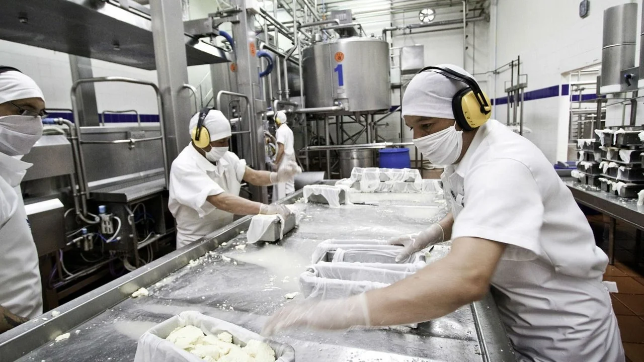 Paritaria 2022: con el acuerdo de Alimentación ya son 19 los gremios que cerraron aumentos cerca del 60%