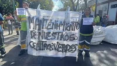 Cartoneros denuncian represión y 13 detenidos en una protesta en CABA Cartoneros denuncian represión y 13 detenidos en una protesta en CABA