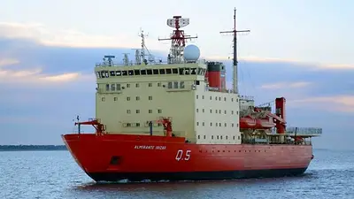 Llega el rompehielos Irízar tras cuatro meses en la Antártida Llega el rompehielos Irízar tras cuatro meses en la Antártida