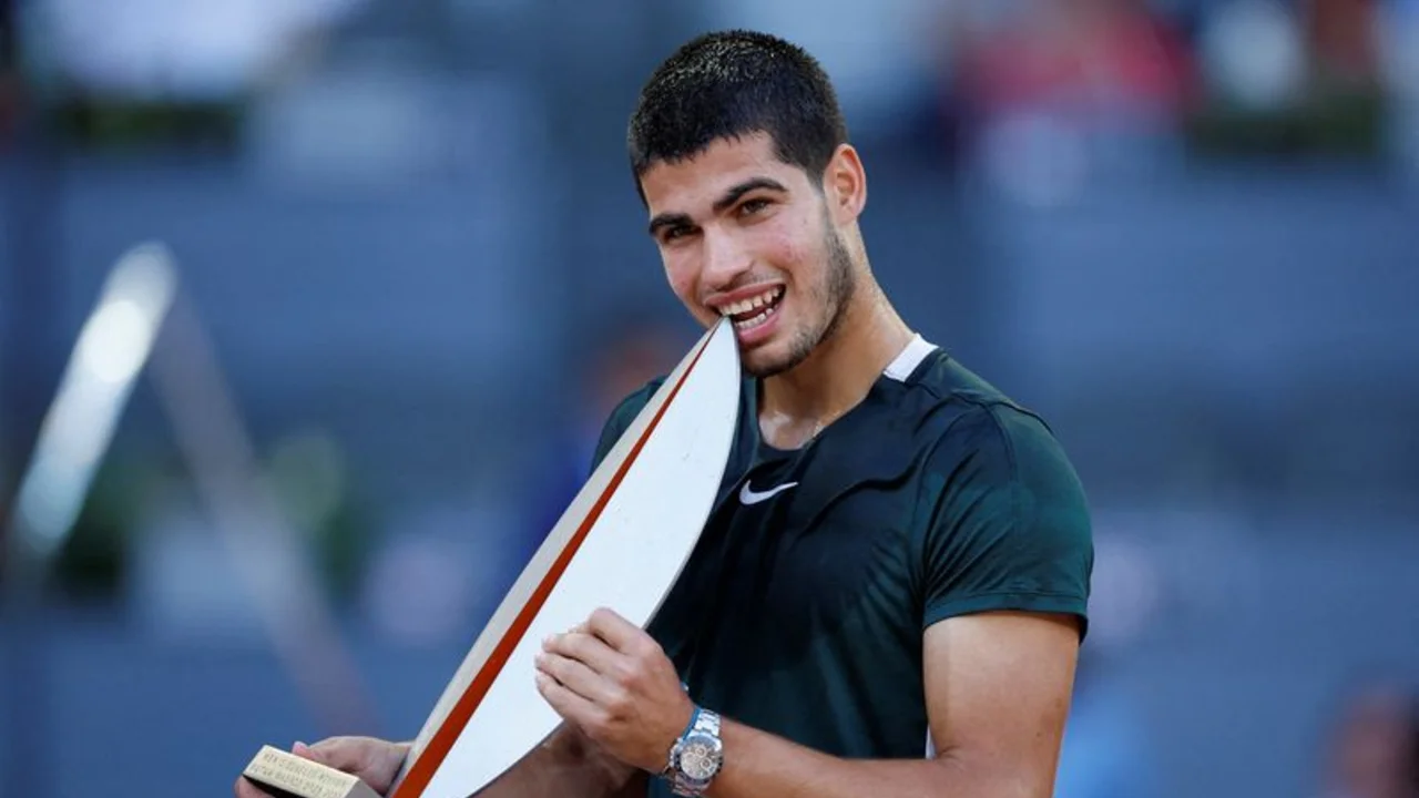 Alcaraz vence a Zverev y gana en Madrid su segundo Masters 1000